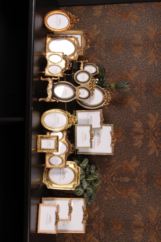 Photo frame resin 20x25cm