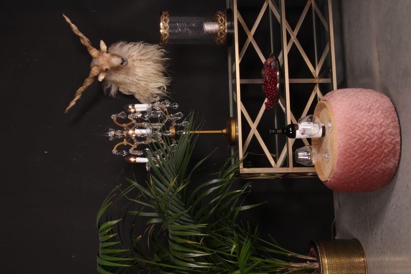 Poef met opbergruimte bal